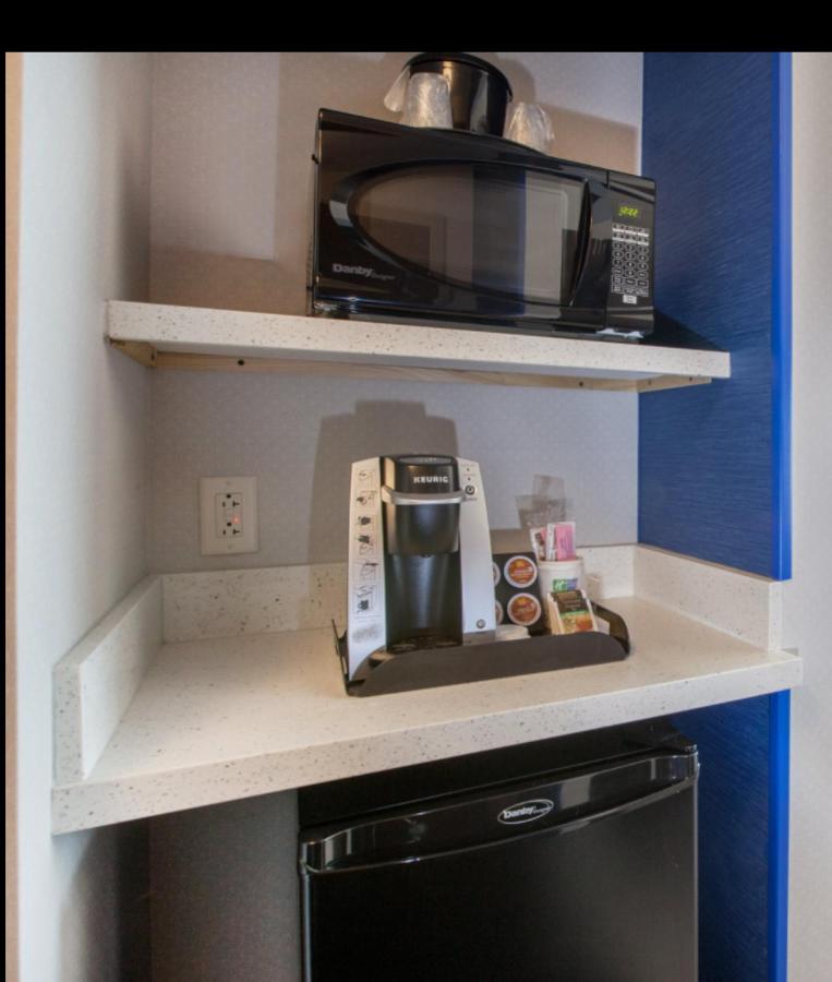 Holiday Inn Express & Suites - Kokomo South By Ihg Luaran gambar